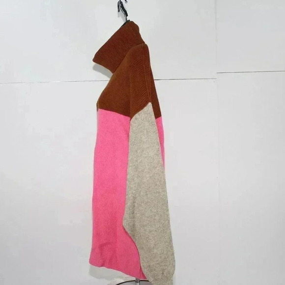 FREE PEOPLE ladies sweater - Picture 7 of 11